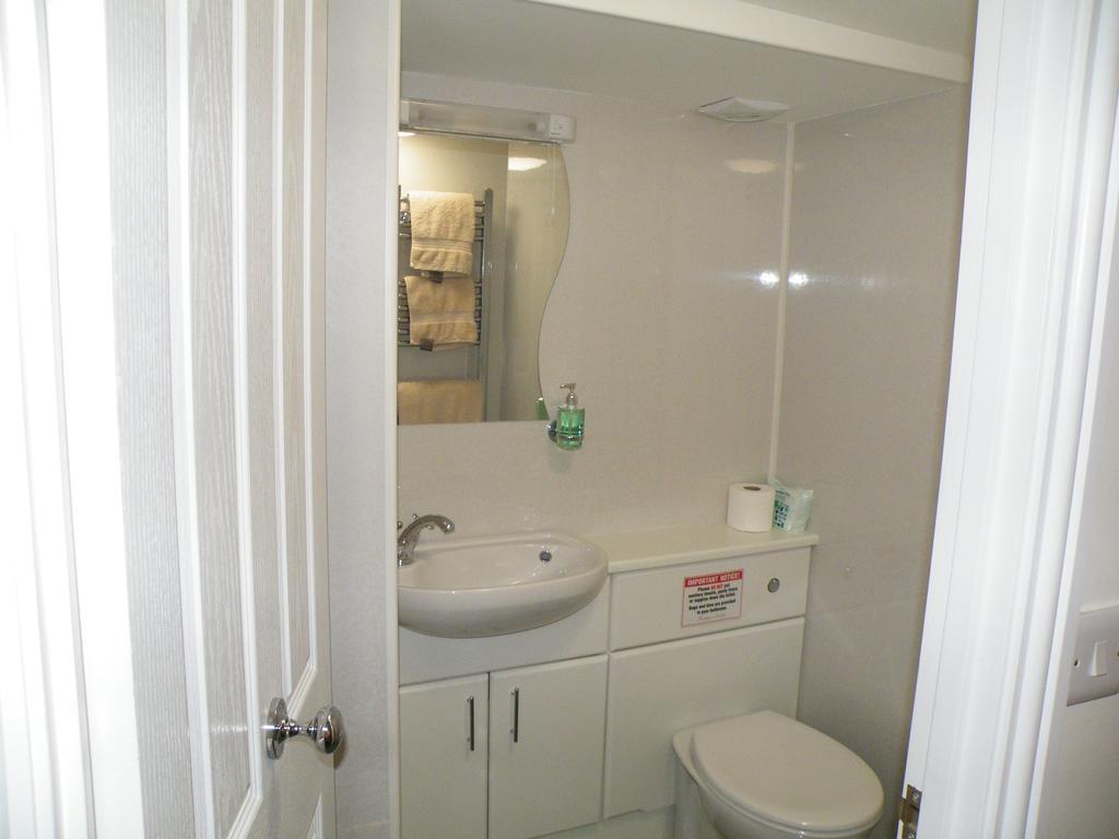 The Fountain Licensed B&B Penzance Bilik gambar